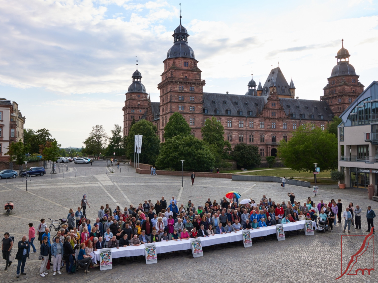 Aschaffenburg Bleibt Bunt Punkt Das Dalberg Gymnasium Ist Dabei Aschaffenburg Bleibt Bunt Punkt Das Dalberg Gymnasium Ist Dabei